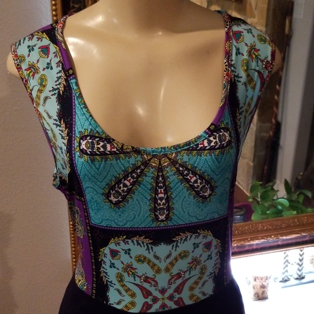 Spring/Summer Maxi Dress - Picture 2 of 3